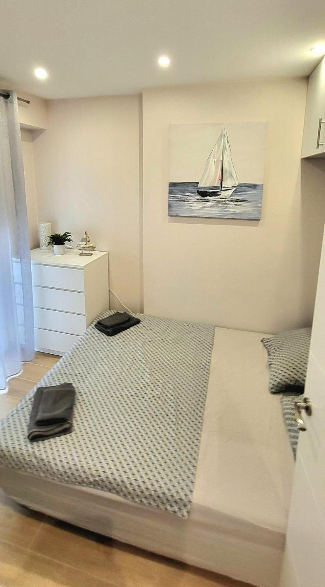 Sea Side Appartement Torrevieja Buitenkant foto